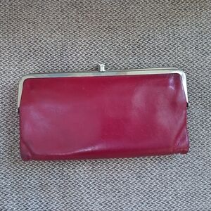 Hobo Lauren Leather Clutch Wallet